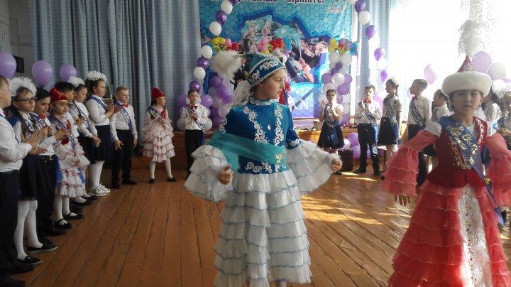 Праздник "До свидания, начальная школа!"