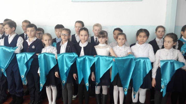 Торжественная линейка ко Дню Независимости Республики Казахстан
