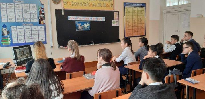Классные часы в рамках празднования Дня Независимости Республики Казахстан